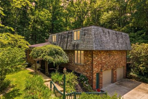 21 W Hillcrest Road Nottingham PA 15330