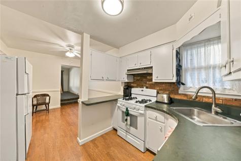 321 Center Avenue Pitcairn PA 15140