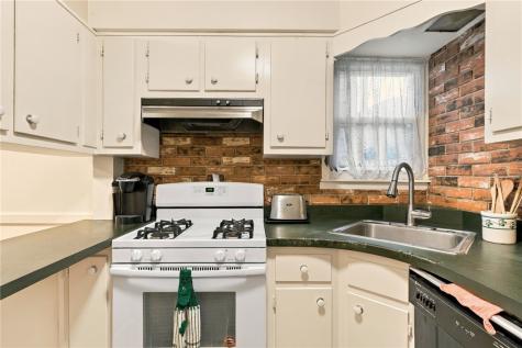 321 Center Avenue Pitcairn PA 15140