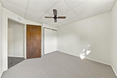 321 Center Avenue Pitcairn PA 15140