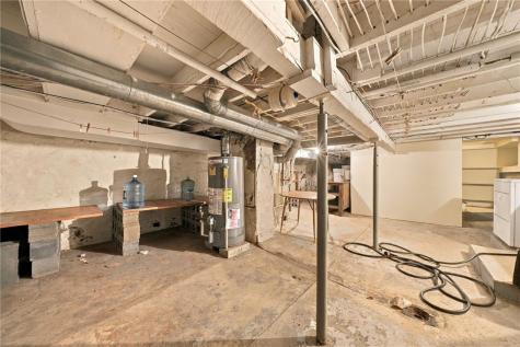 321 Center Avenue Pitcairn PA 15140