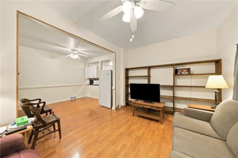 321 Center Avenue Pitcairn PA 15140