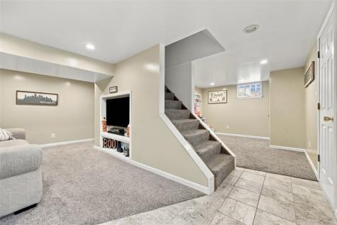 560 Semple Drive North Huntingdon PA 15642