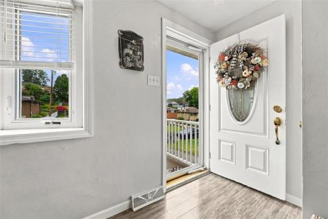 560 Semple Drive North Huntingdon PA 15642