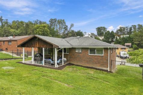 560 Semple Drive North Huntingdon PA 15642
