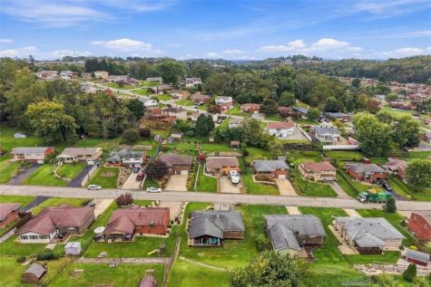 560 Semple Drive North Huntingdon PA 15642