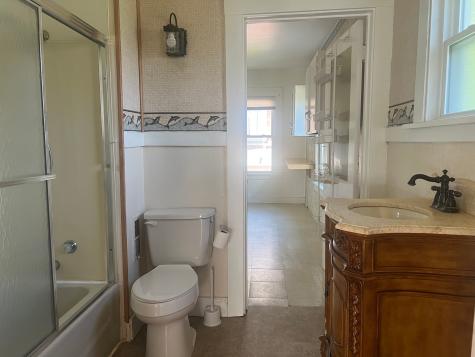 317 East Street New Castle PA 16101