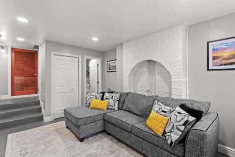 509 Avery Street East Allegheny PA 15212
