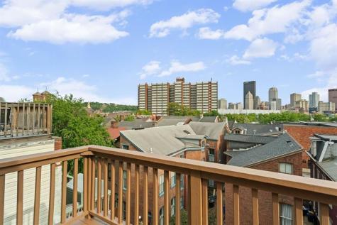 509 Avery Street East Allegheny PA 15212