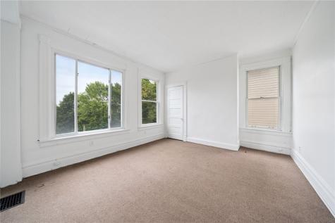 241 Watson Boulevard Observatory Hill PA 15214