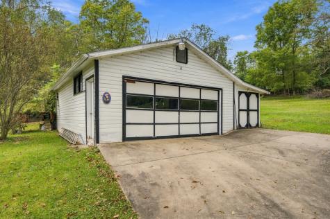 127 Muse Bishop Road Cecil PA 15317
