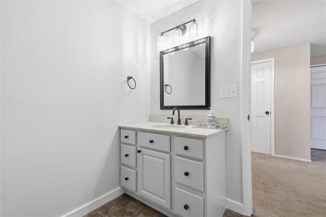1806 Vollmer Drive Shaler PA 15116