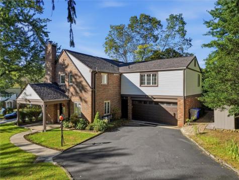 1806 Vollmer Drive Shaler PA 15116