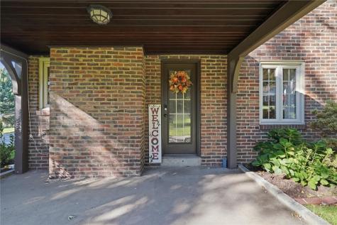 1806 Vollmer Drive Shaler PA 15116