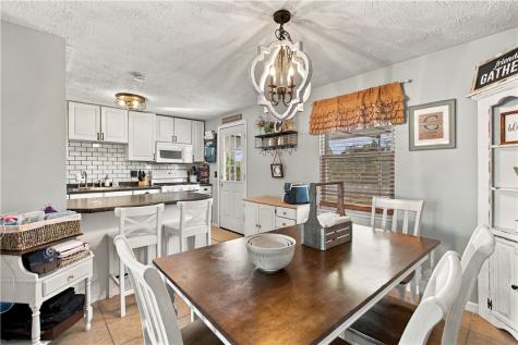 3098 Countryside Drive Shaler PA 15101