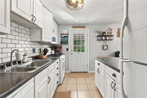 3098 Countryside Drive Shaler PA 15101
