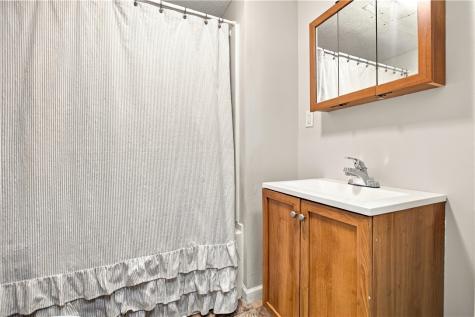 3098 Countryside Drive Shaler PA 15101