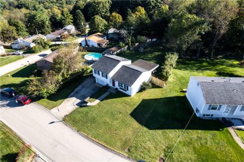 3098 Countryside Drive Shaler PA 15101