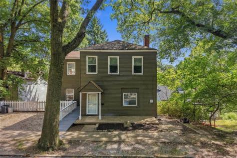 531 Chautauqua Street Perry Hilltop PA 15214