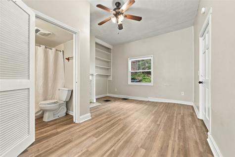 531 Chautauqua Street Perry Hilltop PA 15214
