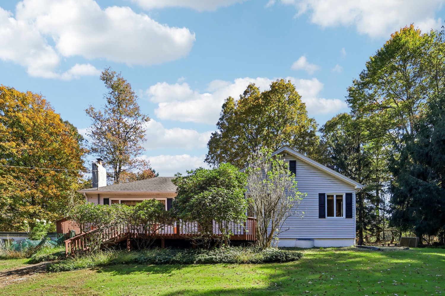 34 Glasgow Road West Deer PA 15044