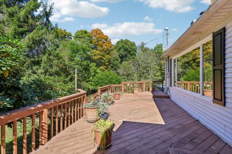 34 Glasgow Road West Deer PA 15044