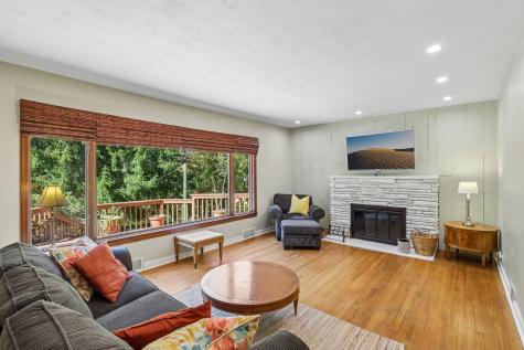 34 Glasgow Road West Deer PA 15044