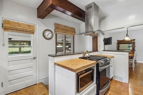 34 Glasgow Road West Deer PA 15044