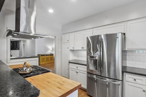 34 Glasgow Road West Deer PA 15044