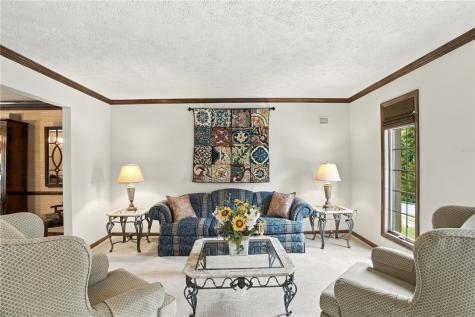 1213 Country Oak Drive Marshall PA 15090