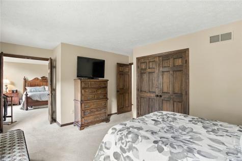 1213 Country Oak Drive Marshall PA 15090