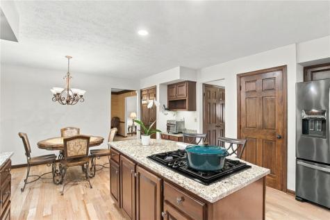 1213 Country Oak Drive Marshall PA 15090
