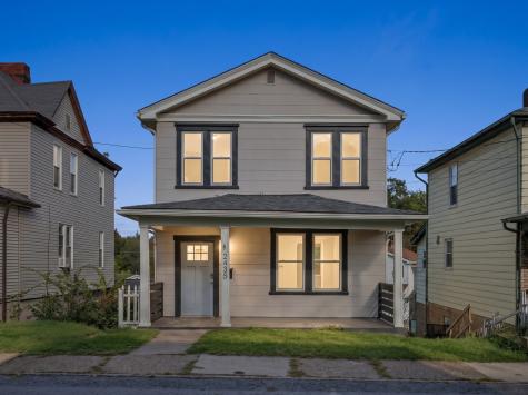 2435 Perry Street Munhall PA 15219