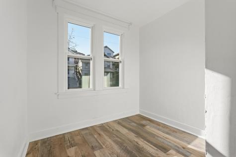 2435 Perry Street Munhall PA 15219