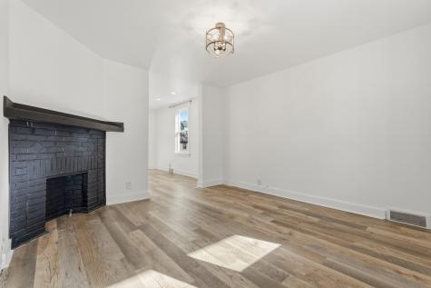 2435 Perry Street Munhall PA 15219