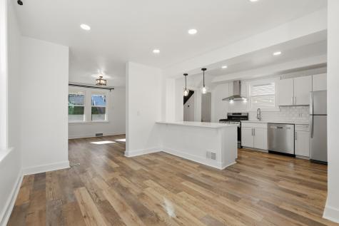 2435 Perry Street Munhall PA 15219