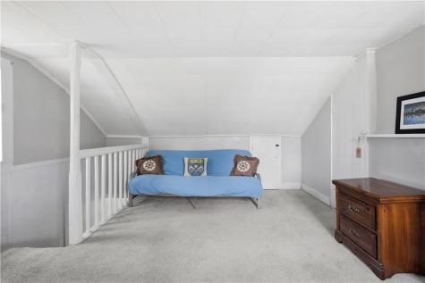 164 W Pittsburgh Street Delmont PA 15626