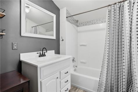 164 W Pittsburgh Street Delmont PA 15626