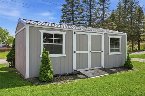 164 W Pittsburgh Street Delmont PA 15626