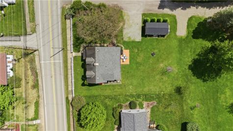 164 W Pittsburgh Street Delmont PA 15626