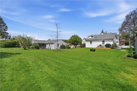 164 W Pittsburgh Street Delmont PA 15626