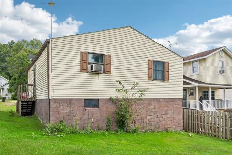 1638 Hancock Avenue Oklahoma Boro PA 15613