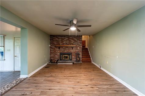 486 Woodlawn Hempfield Township PA 15644