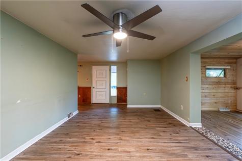 486 Woodlawn Hempfield Township PA 15644