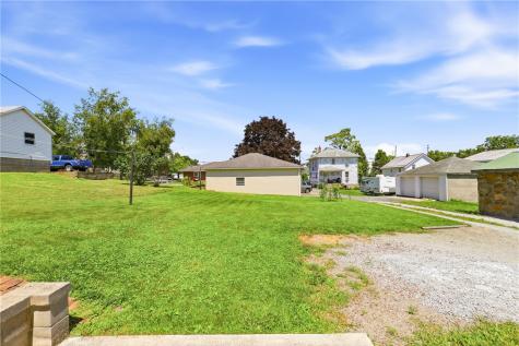 247 E Fairview Street Somerset Boro PA 15501