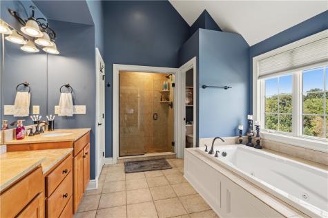 107 Hibernia Drive Lancaster Township PA 16037