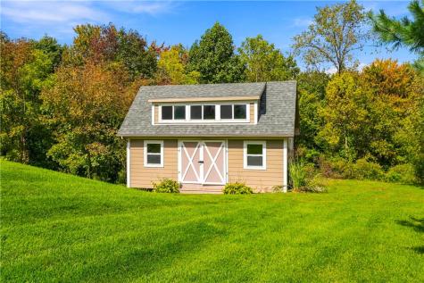 107 Hibernia Drive Lancaster Township PA 16037