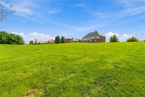 107 Hibernia Drive Lancaster Township PA 16037