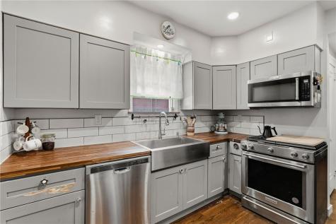 8 Chalfonte Avenue West View PA 15229
