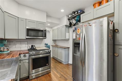 8 Chalfonte Avenue West View PA 15229